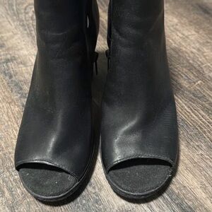 Timberland Peep Toe bootie